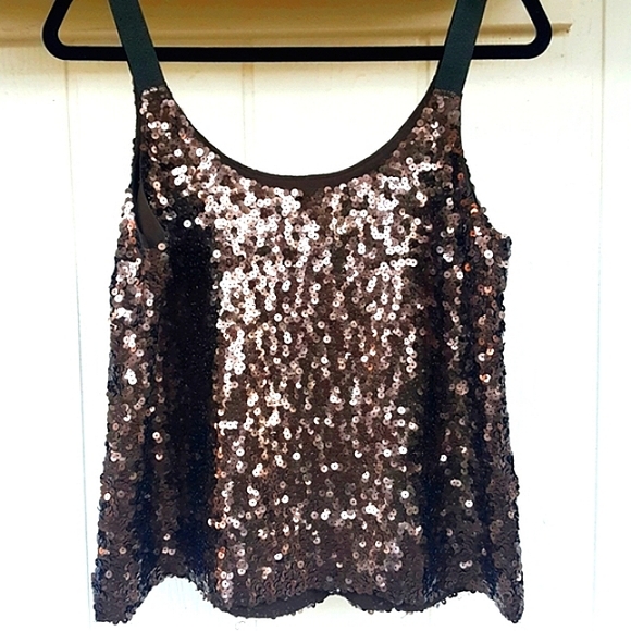 L THEORY ONDREA SILK PENNY SEQUIN TOP ***LIKE NEW!*** - Picture 2 of 8